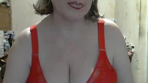Snapshot of tittylina chatting on December 14, 7:46 pm tittylina online show from December 14, 7:46 pm