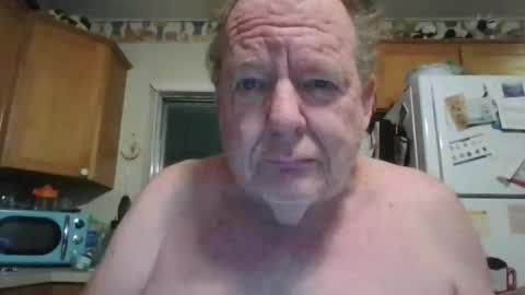 Snapshot of tiusflow chatting on December 15, 10:41 am tiusflow online show from December 15, 10:41 am