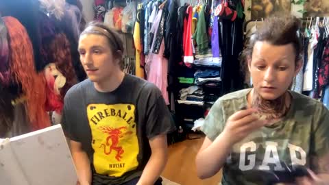 Snapshot of tjfemboi5641 chatting on September 11, 10:10 pm tjfemboi5641 online show from September 11, 10:10 pm