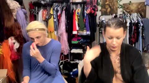 Snapshot of tjfemboi5641 chatting on September 14, 10:03 am tjfemboi5641 online show from September 14, 10:03 am