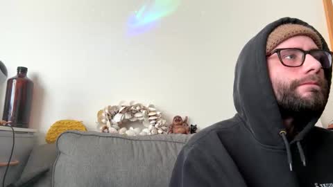 tkerrick28 online show from February 9, 2:54 pm