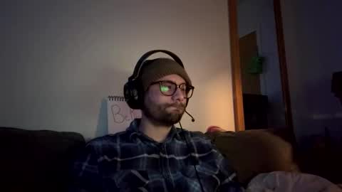 tkerrick28 online show from March 4, 11:22 pm