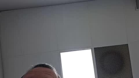 Snapshot of tnvols1968 chatting on February 18, 11:55 am Vols online show from February 18, 11:55 am