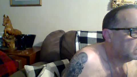 Snapshot of tnvols1968 chatting on February 19, 1:18 am Vols online show from February 19, 1:18 am