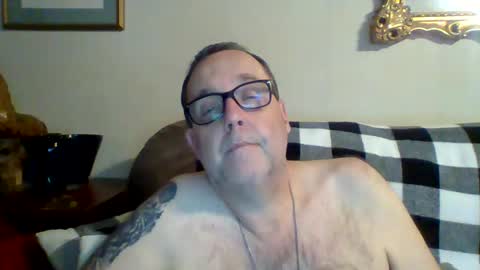 Snapshot of tnvols1968 chatting on February 23, 2:29 am Vols online show from February 23, 2:29 am