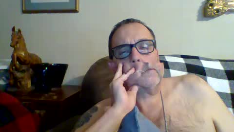 Snapshot of tnvols1968 chatting on March 7, 11:27 pm Vols online show from March 7, 11:27 pm