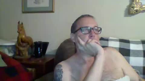 Snapshot of tnvols1968 chatting on October 22, 12:11 am Vols online show from October 22, 12:11 am