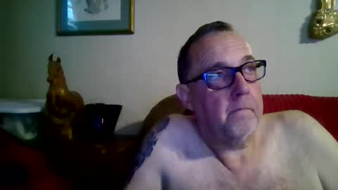 Vols online show from April 10, 10:36 pm