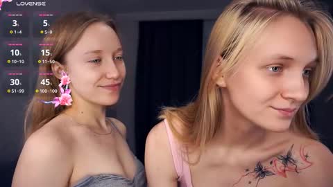 Snapshot of tobicovitt chatting on October 18, 6:16 am Mary online show from October 18, 6:16 am