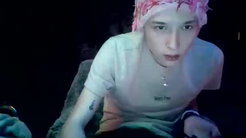 Snapshot of toewaffles chatting on November 20, 4:01 am toewaffles online show from November 20, 4:01 am