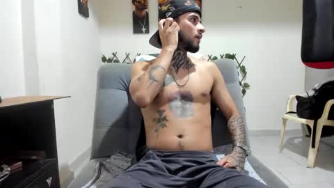 Snapshot of tokio_master chatting on November 14, 3:05 am Tokyo Master online show from November 14, 3:05 am