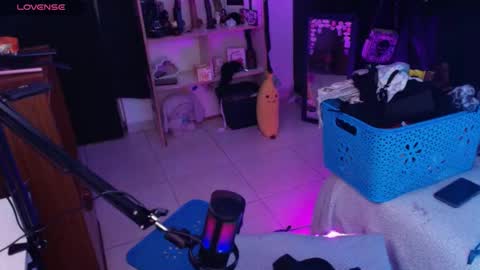 toky         online show from March 23, 1:31 am