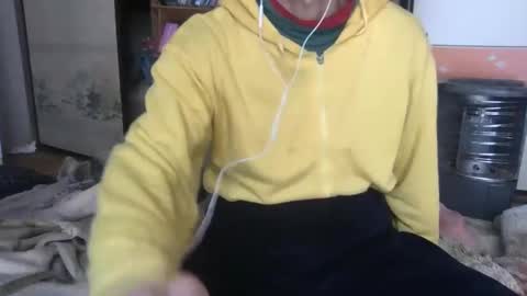 small man online show from February 9, 3:11 am