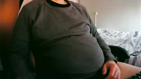 Snapshot of tolon408472 chatting on January 31, 8:54 am tolon408472 online show from January 31, 8:54 am