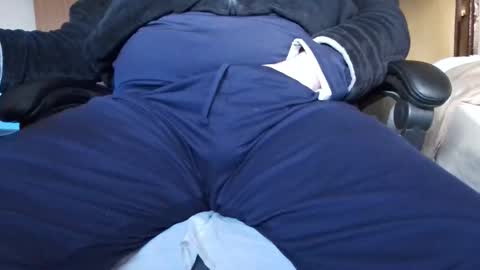 Snapshot of tolon408472 chatting on November 25, 1:44 pm tolon408472 online show from November 25, 1:44 pm