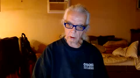 tom112292014 online show from December 11, 2:41 am