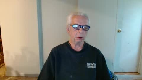 tom112292014 online show from December 11, 3:58 pm