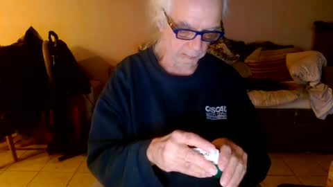 tom112292014 online show from December 26, 11:35 pm