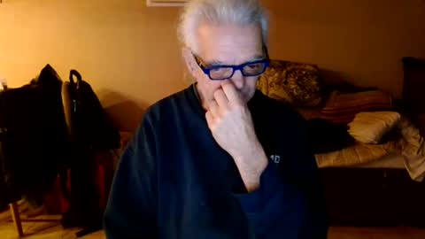 tom112292014 online show from December 27, 12:56 pm