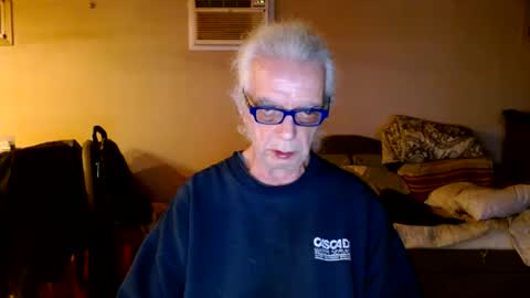 tom112292014 online show from January 1, 2:19 am