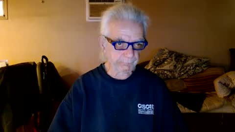 tom112292014 online show from January 2, 2:57 pm