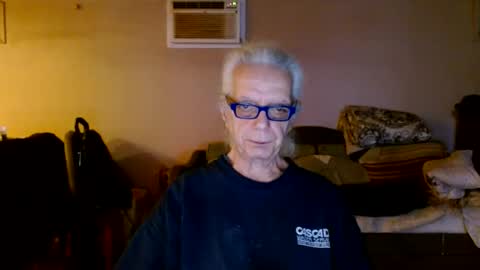 tom112292014 online show from January 6, 2:47 pm