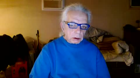 tom112292014 online show from February 2, 3:54 am