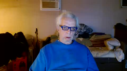 tom112292014 online show from February 4, 3:22 am