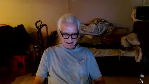 tom112292014 online show from September 22, 12:40 pm