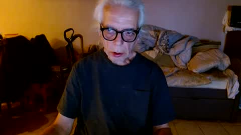 tom112292014 online show from October 9, 10:41 pm