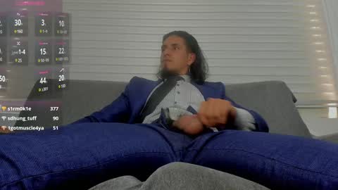 Snapshot of tom_blunt96 chatting on December 24, 9:00 pm TOM online show from December 24, 9:00 pm