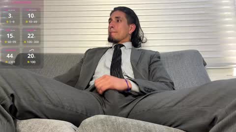 Snapshot of tom_blunt96 chatting on January 2, 12:57 pm TOM online show from January 2, 12:57 pm