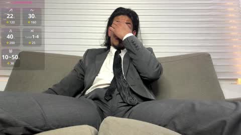Snapshot of tom_blunt96 chatting on January 10, 11:33 am TOM online show from January 10, 11:33 am