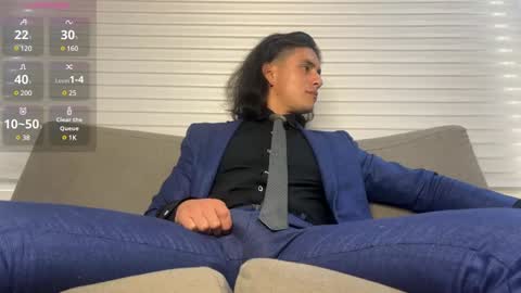Snapshot of tom_blunt96 chatting on January 20, 5:16 pm TOM online show from January 20, 5:16 pm