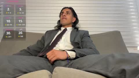 Snapshot of tom_blunt96 chatting on January 22, 4:55 pm TOM online show from January 22, 4:55 pm