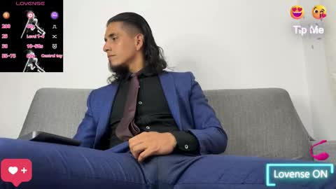 Snapshot of tom_blunt96 chatting on October 30, 6:41 pm TOM online show from October 30, 6:41 pm