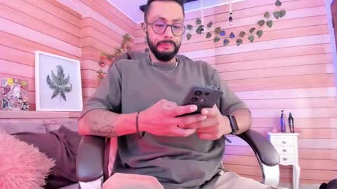 Master of pleasure online show from February 2, 1:30 pm