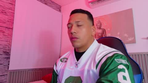 Tom muscle1 online show from December 2, 11:48 am