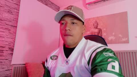 Tom muscle1 online show from January 9, 11:35 am