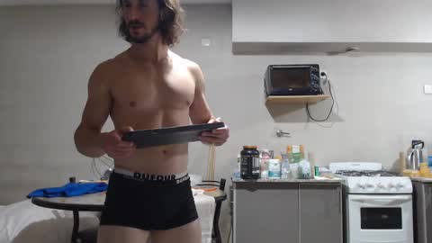 tom_show online show from November 23, 6:35 am