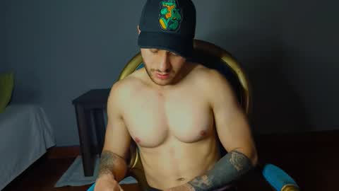 tomDavisXl online show from October 23, 1:05 am