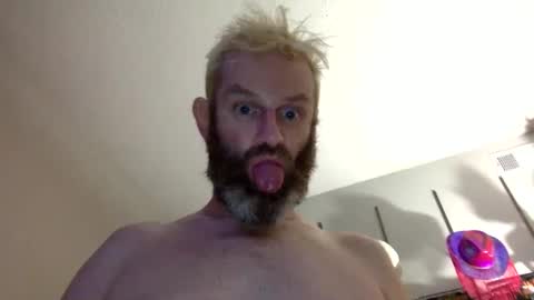 tomfrummyspace online show from September 28, 11:37 am