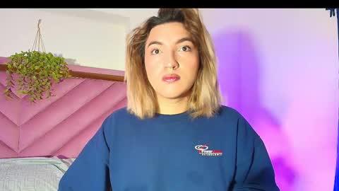 Snapshot of tomlondon_ chatting on October 22, 12:38 pm online show from October 22, 12:38 pm