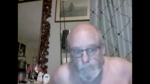 Tommie online show from November 11, 11:21 am