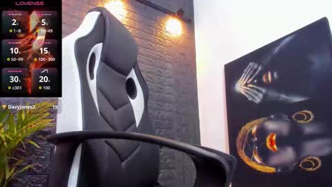 Tom Mike online show from November 21, 11:47 pm