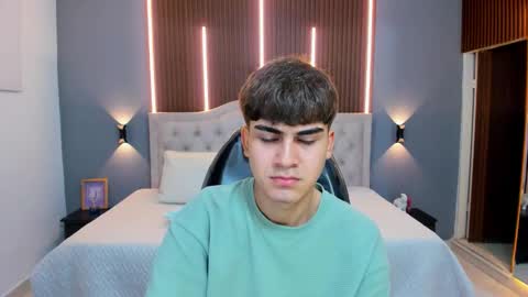 Tommy  online show from October 10, 4:33 am