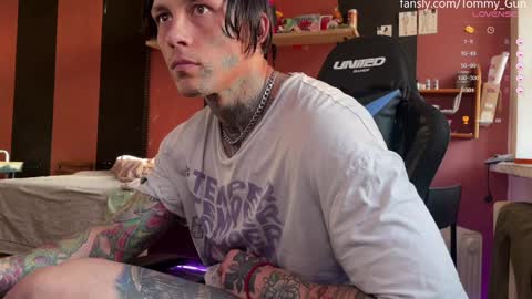 Tommy and Katana online show from December 11, 11:19 am