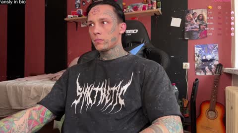 Tommy and Katana online show from December 26, 8:18 am