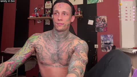 Tommy and Katana online show from December 29, 8:37 pm