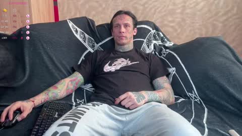 Tommy and Katana online show from February 18, 6:04 am